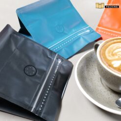 ถุงกาแฟ ถุงเมล็ดกาแฟ ซิปล็อค หลากสี รุ่น WIDE SERIES ขยายข้าง ตั้งได้ มีสินค้าพร้อมส่ง